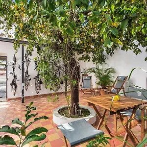 Lemon Tree Faro